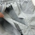 Under Armour  Women’s Gray Running Shorts Size L Casual Loose Fit Photo 5