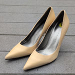Vince Camuto Marc Fisher Light Yellow Pumps | Marc Fisher Pointed Toe Heels Photo 0