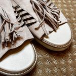 Seychelles BEIGE FRINGE SANDAL TASSEL COUNTRY WESTERN SZ 10 LEATHER BOHO COMFORT Photo 2