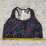 Fabletics  BRA ON THE GO MEDIUM IMPACT SPORTS BRA GRASS GREEN SAFARI SPOTS/BLACK Photo 6