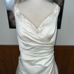 Elegant Vintage Y2K Joli Bridal Wedding Gown with Beaded Trim! White Size 18 Photo 3