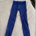 Lululemon Ebb To Street Pants Womens Heather Sapphire Blue Seamless Snakeskin Photo 4