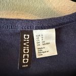 Divided  By H&M Women’s Hawaii 10 Cropped Navy Tank Size XS Photo 3