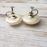 Trifari Vintage Screw On Earrings - Cream Pearlescent Circle Photo 3