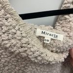 Brooklynns sweater Photo 1