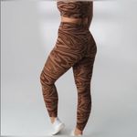 Balance Collection Balance Athletica Vitality Women’s M Storm Rider Leggings Brown Swirl Cloud NWT Photo 8