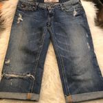 Hollister  distressed cropped Capri jeans Women’s Size 0 Shorts Photo 0