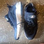 Nike Women’s air huaraches size 8.5 white and black Photo 0