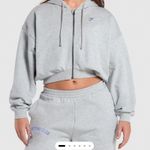 Gymshark NWT  cropped hoodie Photo 0