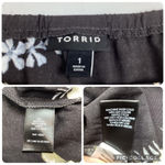 Torrid Floral Short Sleeve Blouse Photo 2