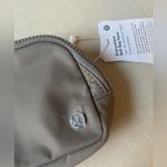 Lululemon  Everywhere Belt Bag Nano - Warm Ash Grey Photo 1