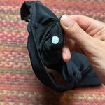 Lululemon  BLACK ENERGY SPORTS BRA STRAPPY Photo 2