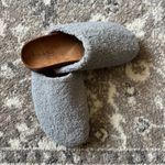 Nicole Miller  Womens Faux Fur Slide On Bondy Clogs Natural Gray Size 9 Photo 2