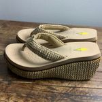 Volatile Women's Island Wedge Sandal size 7 Tan Photo 3