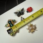 Insect Brooch & Tack Pins Lot Of 7 Caterpillar Butterfly Ladybug Bee Photo 2