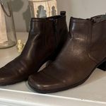 Bandolino  Boots Brown Leather Side Zip Ankle Booties Womens 6 Photo 2