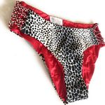 Beach Bunny  Bronze Girl On Fire Bottom NWOT Photo 2