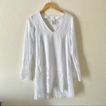 Kenneth Cole Reaction White Bell-Sleeve Laser-Cut V-Neck Cover-Up Photo 2