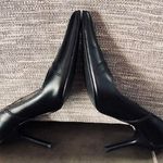 Kenneth Cole Hardly Worn Tribeca by Kennith Cole pointed toe shoes. Sz 7.5. In excellent condition Photo 2
