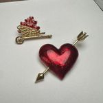 Wheelbarrow Of Hearts / Cupid’s Bow Heart Lot Of 2 Brooch Pin Red Gold Tone Photo 0