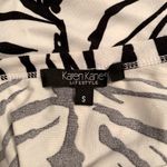 Karen Kane zebra print short sleeve top with sequin accents size Small Photo 4