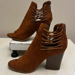 Bamboo Women’s  Brown Tan Suede‎ Zipper Back Lace Sides Peep Toe Heels Size 9 Photo 0