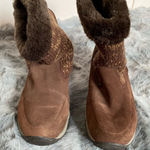 Khombu Cozy Brown Women's Boots Photo 0