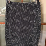 Banana Republic Pencil Skirt - Size 4 Photo 0