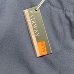 NWT Fairway Golf‎ & Resort capri Womens 6 Navy Blue Photo 6