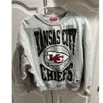 Mitchell & Ness  KANSAS CITY CHIEFS WOMENS GREY LOGO CREW SWEATSHIRT Small Photo 7
