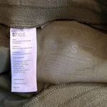 FIGS  Limited Edition Womens Dark Olive Green Zamora Jogger Scrub Pants XXS Photo 2