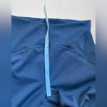 Lululemon  InStill High Rise Leggings 25” Size 4 Photo 3