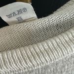 Vintage 80’s or 90’s Made in Italy Sweater Flower Bead Appliqué Accent Small White Photo 3