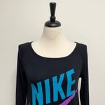 Nike  Longer Boat Neck Long Sleeves Bamboo Top Photo 3