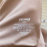 SKIMS  Fits everybody Tshirt Bra 44DD Photo 5