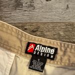 Alpine Design  Women's Cream High Waist Shorts / DG41 Photo 2