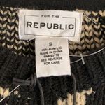 FOR THE REPUBLIC FOR‎ THE REPUBLIC Sweater Photo 1