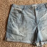 Sonoma NWT! Light Wash Distressed High Rise Jean Short Size 24W Photo 4