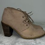 Restricted Fall Booties. Victorian Gothic Chic Tan Women’s 7.5 Photo 0