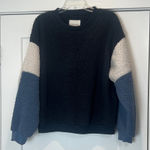 American Eagle  Outfitters Navy and Cream Sherpa  Sweater size large. Photo 0