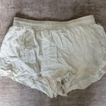 Princess Polly  white shorts size 12  Photo 1