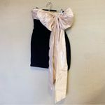 House Of CB 'Jana' Black & Ivory Bow Mini Dress NWOT size M Photo 3