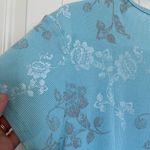 Dress Barn  women’s light blue‎ gray white patterned button neck ribbed tshirt XL Photo 6