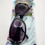 Falls Creek NWT  Black Butterfly Sunglasses & Blue Floral Pouch Photo 0