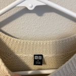 Uniqlo Beige 3D Knit Crew Neck Sweater (S) Photo 2