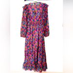 Area Stars maxi dress bright, bold, geometric print. Long sleeves, smock… Pink Photo 1