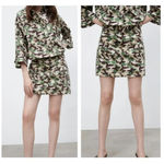 ZARA  Women's‎ Medium Camouflage Zip-Up back Mini Skirt with Pockets Photo 1