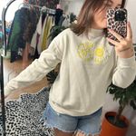 Tultex vintage white arizona embriodered crewneck Photo 4