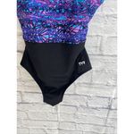TYR Women’s One Piece Casual Beach Pool Bathing Swim Suit Size 8 Photo 1