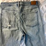 American Eagle Light-Wash Jeans Size 12 Regular Inseam 27 inches Straight Photo 2
